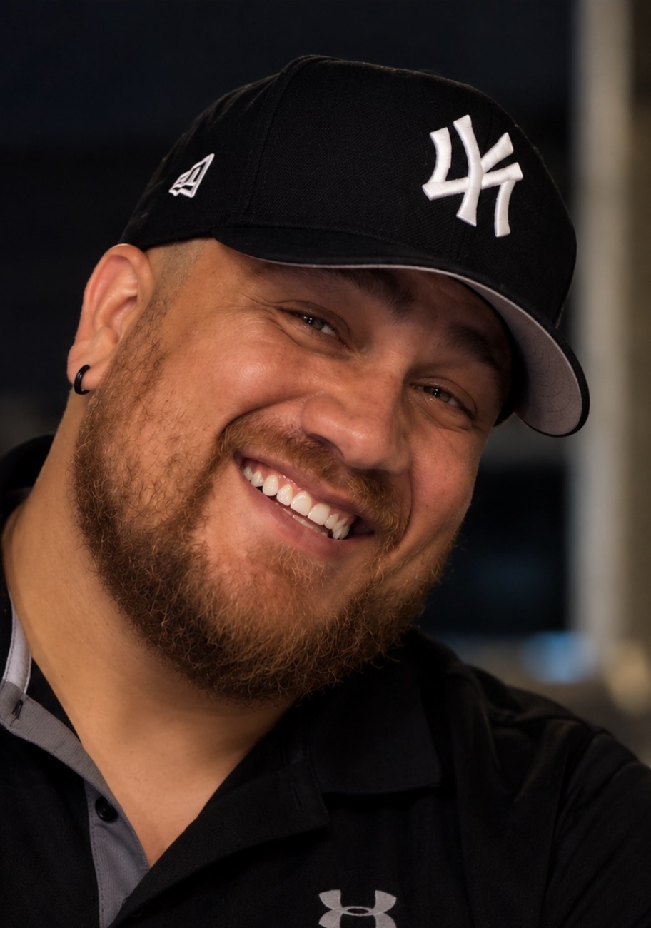 Luis, owner and host of Toujours Prêt Place